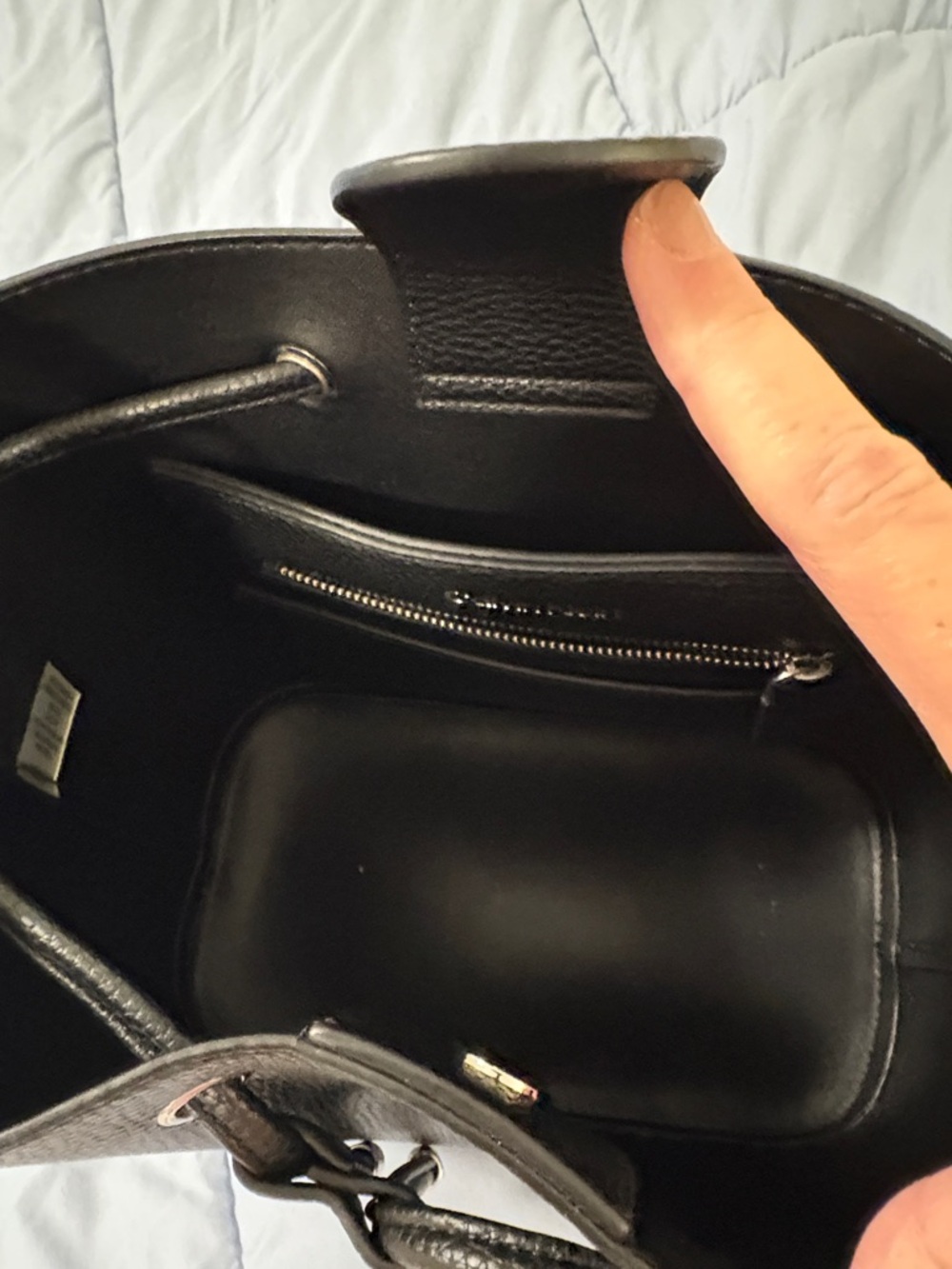 Calvin Klein Black Pebble Leather Drawstring Shoulder Bucket Bag - Picture 2 of 5